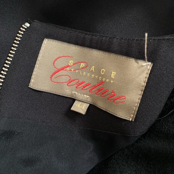 Space Couture Black Dress with Leather Detail, Size 44, Made in Italy - Picture 9 of 10
